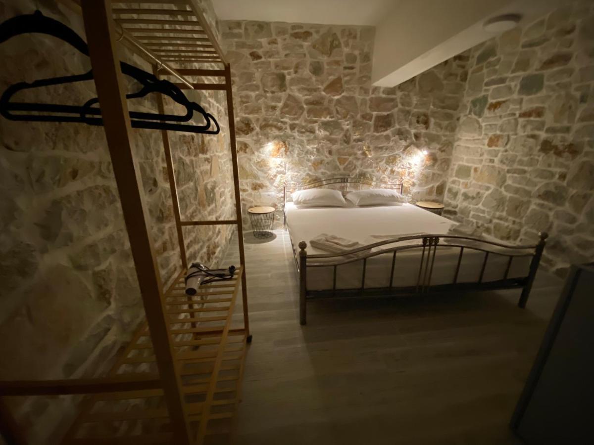 Lemons&Olives Rooms Химара Экстерьер фото